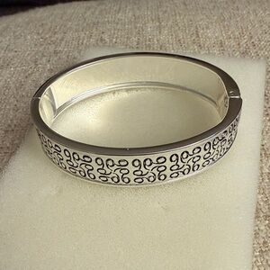 Nine West Women’s Chunky Bracelet | Boho Bracelet | Women’s Statement Bracelet
